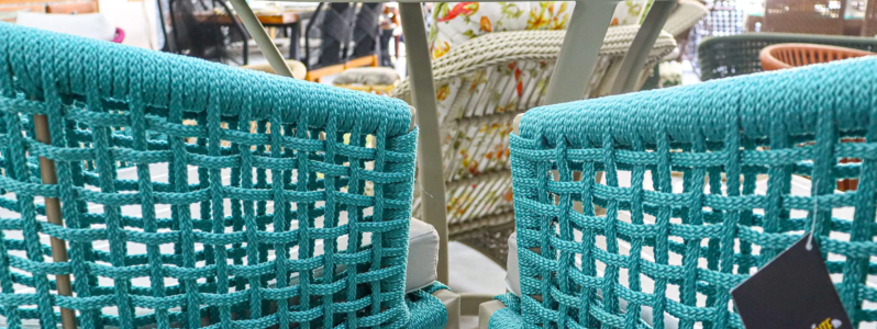 Conjunto Bistrô com Corda Náutica em Varandas Pequenas.