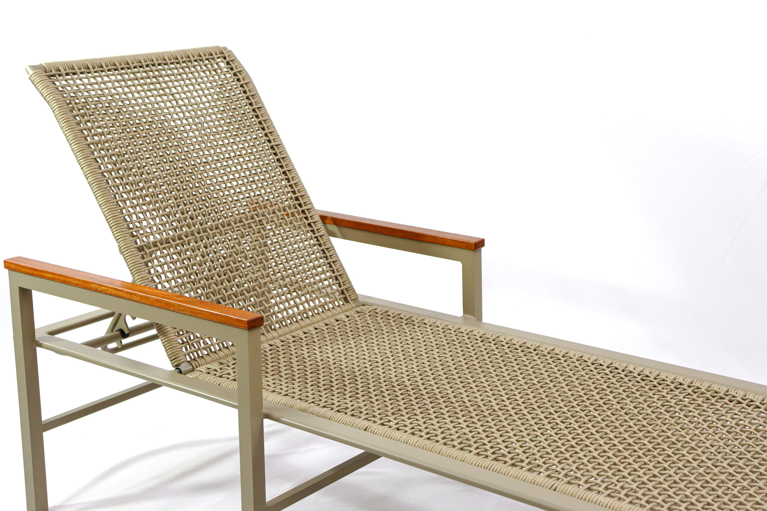 Espreguiçadeira em corda náutica - bege.