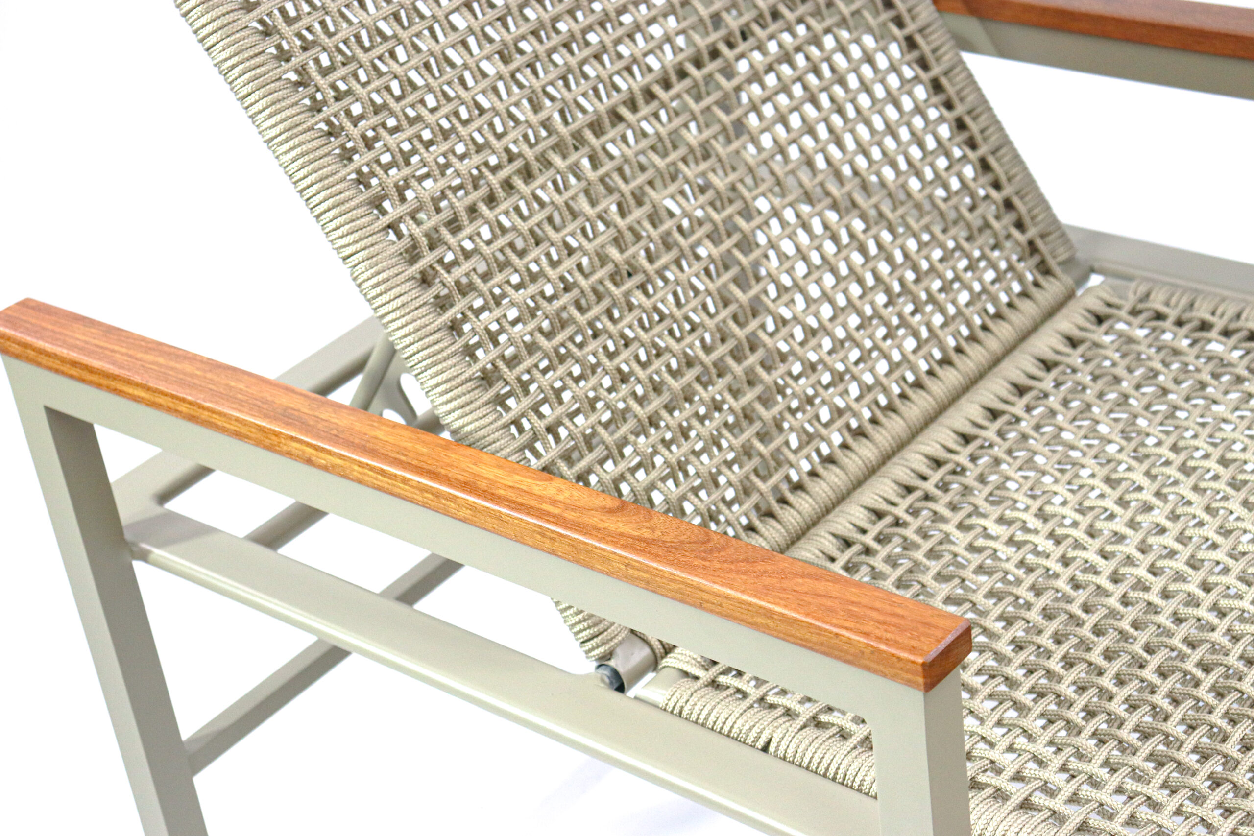 Espreguiçadeira em corda náutica - bege.
