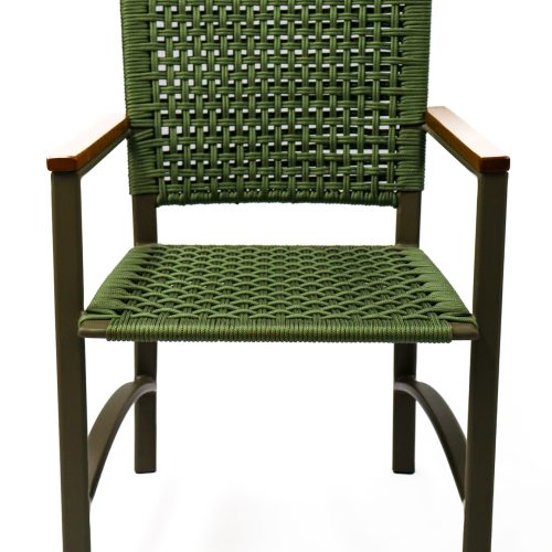 Cadeira de corda náutica verde.